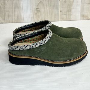 Simple Rincon Point Suede Olive Green Clog Women’s Size 8